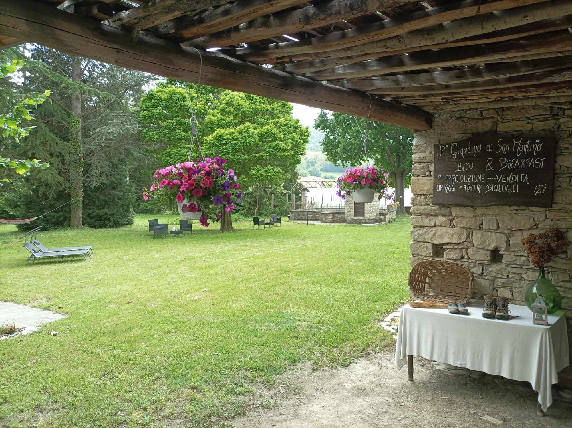 Il Giardino Di San Martino Bed & Breakfast Saliceto Exterior photo